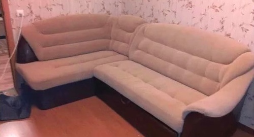 Перетяжка углового дивана. Медведково